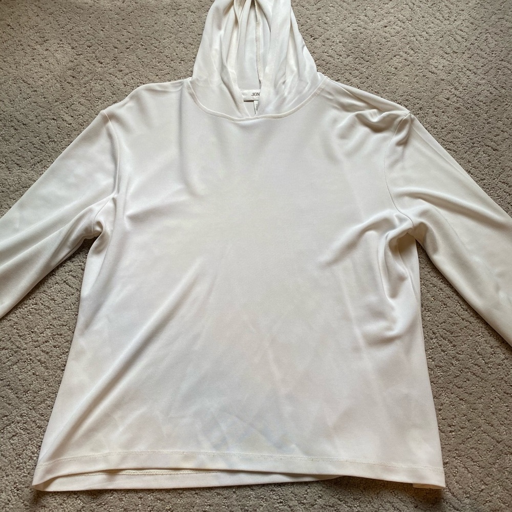 Hooded long sleeve